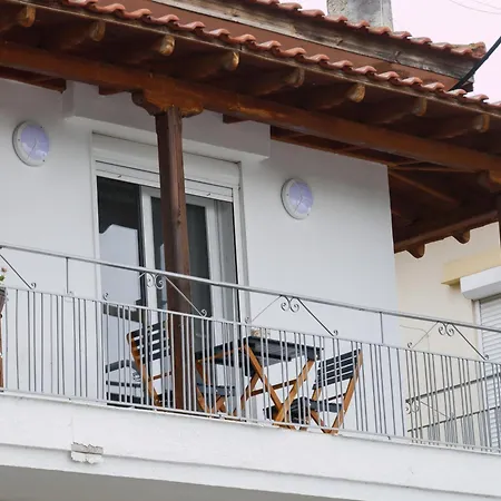 Harbour 네아 미카니오나