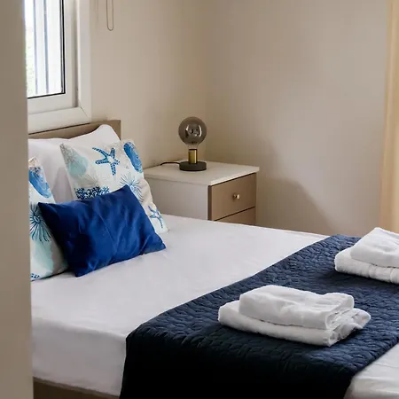 Aparthotel Harbour 4*