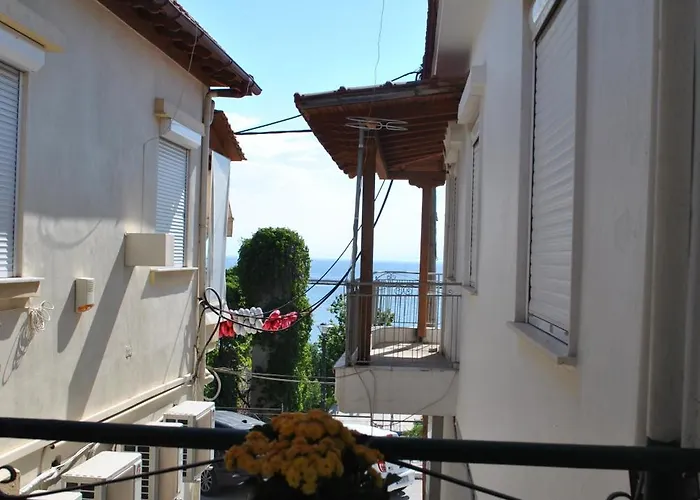 Harbour Nea Michaniona